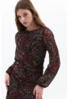 Rochie midi cu model floral si detaliu drapat