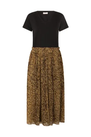 Rochie midi cu model in partea de jos