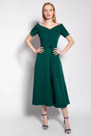Rochie midi cu partea de jos evazata si model uni
