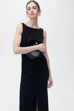 Rochie midi cu slit frontal si model uni