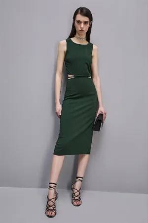 Rochie midi decupata lateral si la spate