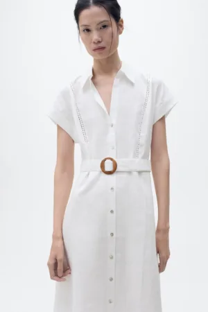 Rochie midi din in cu croiala dreapta si curea in talie