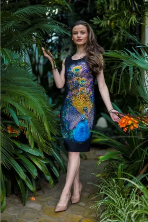 Rochie midi dreapta cu imprimeu cu paun