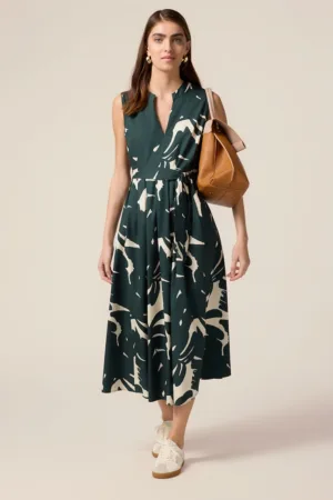 Rochie midi evazata cu model si decolteu tunica