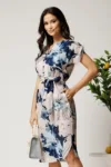 Rochie midi gri cu imprimeuri albastre si cordon in talie