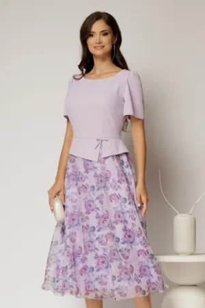 Rochie midi lila cu fusta din voal cu imprimeuri si decolteu rotund