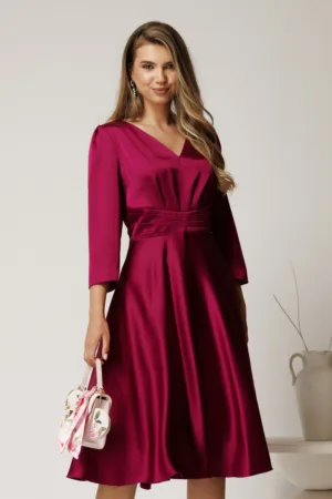 Rochie midi magenta din satin in clos cu talie marcata