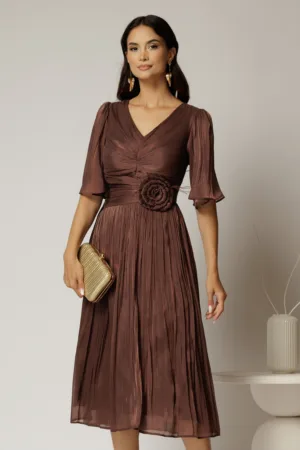 Rochie midi maro din voal peliculizat cu decolteu V