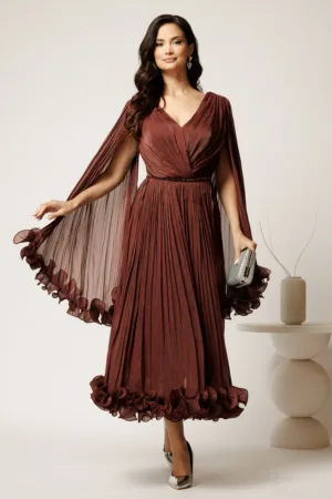 Rochie midi maro din voal satinat in clos cu maneci ample si curea din strasuri in talie