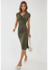 Rochie midi mulata cu decolteu cache-coeur
