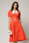 Rochie midi oranj corai cu guler alb in contrast si cordon cu insertii