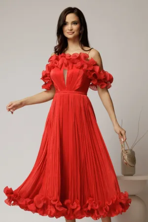 Rochie midi rosie in clos din voal satinat cu volanase la bust si la baza