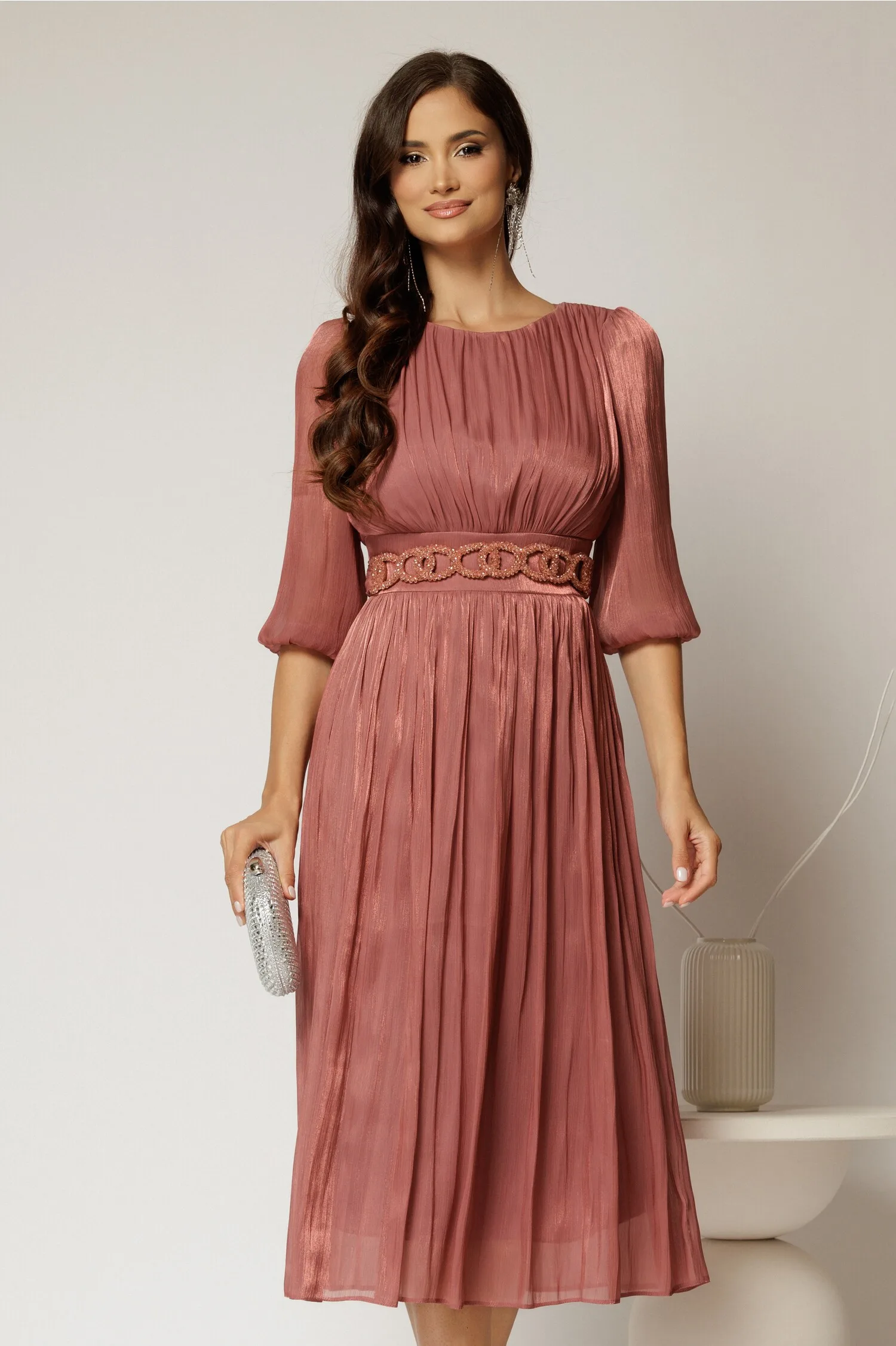 Rochie midi roz coniac de ocazie din voal peliculizat cu cordon detasabil