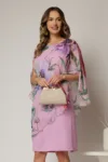 Rochie midi roz eleganta cu capa din voal cu imprimeu floral