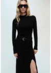 Rochie midi tricotata cu slit lateral
