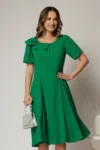 Rochie midi verde cu funda la umar si croi in clini