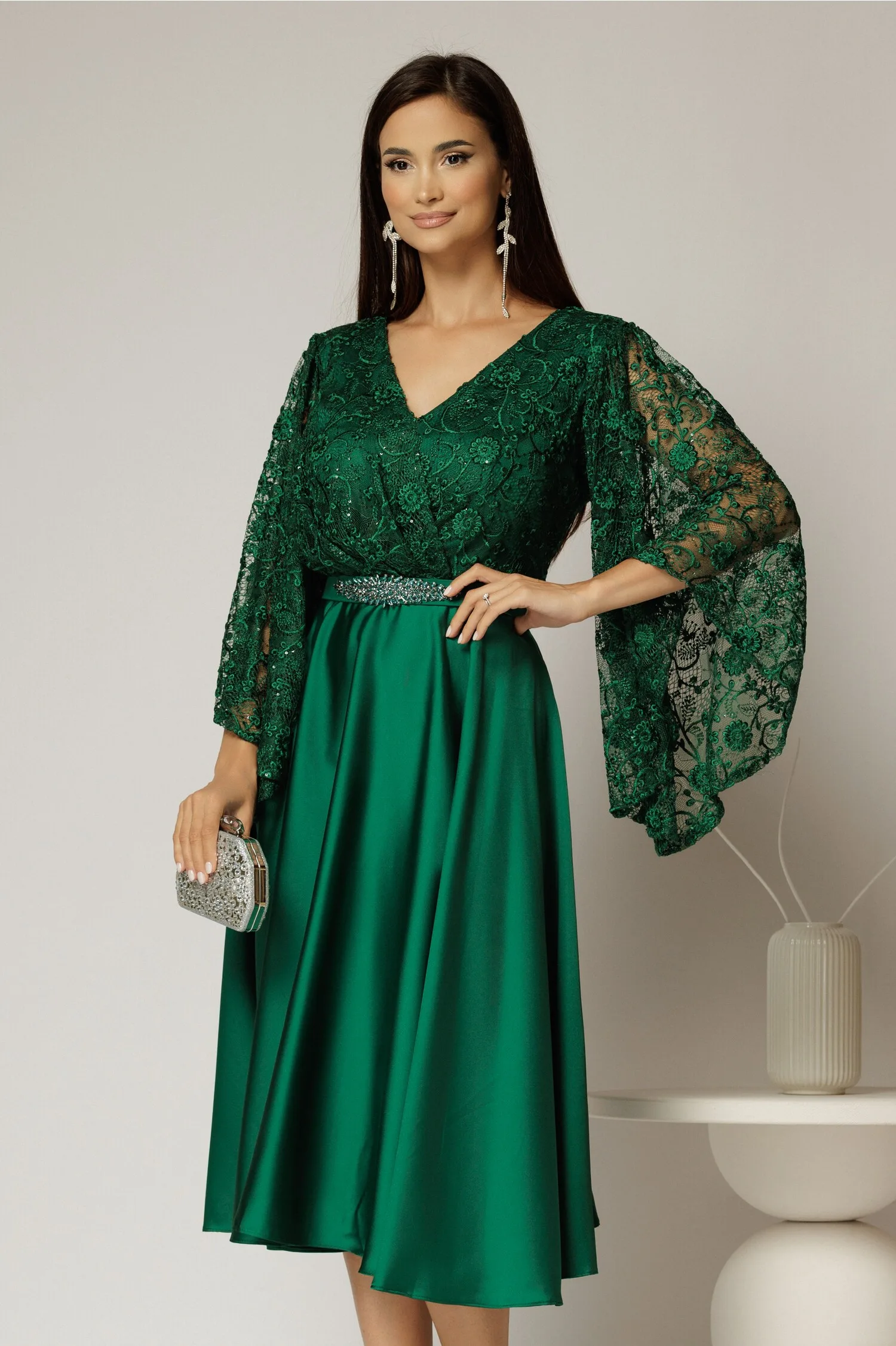 Rochie midi verde de ocazie din satin si dantela