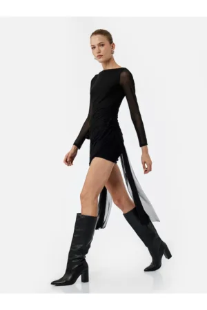 Rochie mini bodycon cu detalii drapate