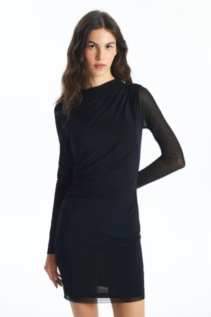 Rochie mini bodycon cu model drapat