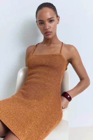 Rochie mini cu bretele incrucisate pe spate