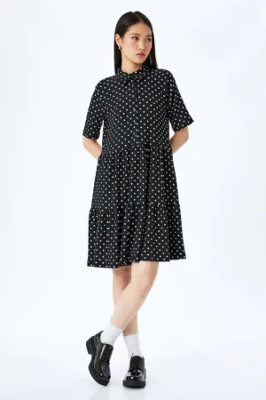 Rochie mini cu buline si terminatie cu volane