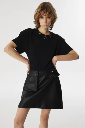 Rochie mini cu croiala in A si buzunare cu clapa