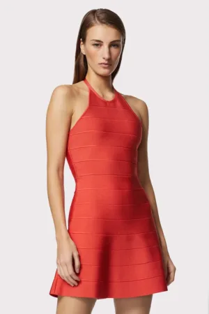 Rochie mini cu croiala in A si decolteu halter