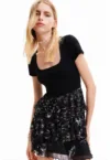Rochie mini cu decolteu adanc