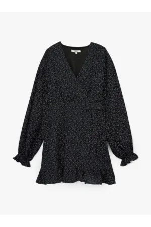 Rochie mini cu decolteu in V si terminatie cu volane