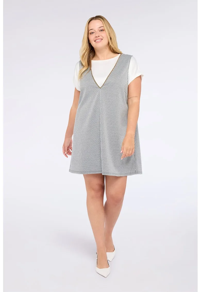 Rochie mini cu model si decolteu in V