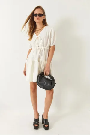 Rochie mini -  decolteu in V - funda - bej - poliester-bumbac