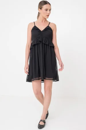 Rochie mini evazata cu aplicatii cu volane