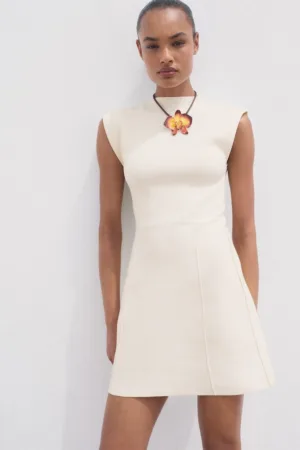 Rochie mini evazata fara maneci