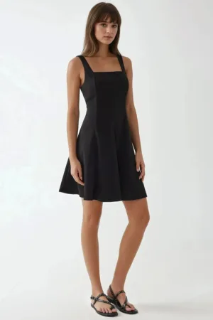 Rochie mini -  guler patrat - maneci lungi - negru - tricot