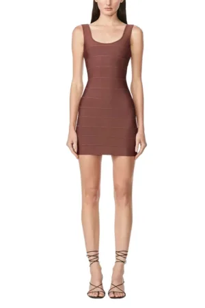 Rochie mini realizata din bandajul emblematic - conceputa pentru a modela si sculpta corpul