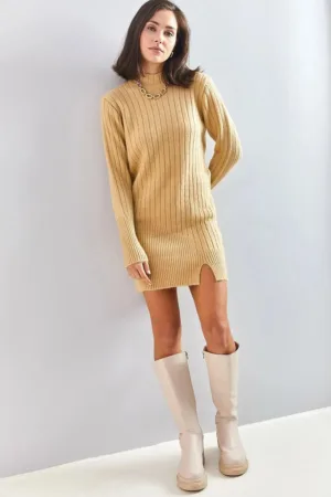 Rochie mini tricotata -  guler inalt - textura cu nervuri - maro - tricot -