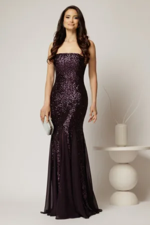 Rochie mov lunga de seara din paiete cu bretele subtiri si insertii de voal pe fusta