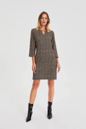 Rochie neagra cu model