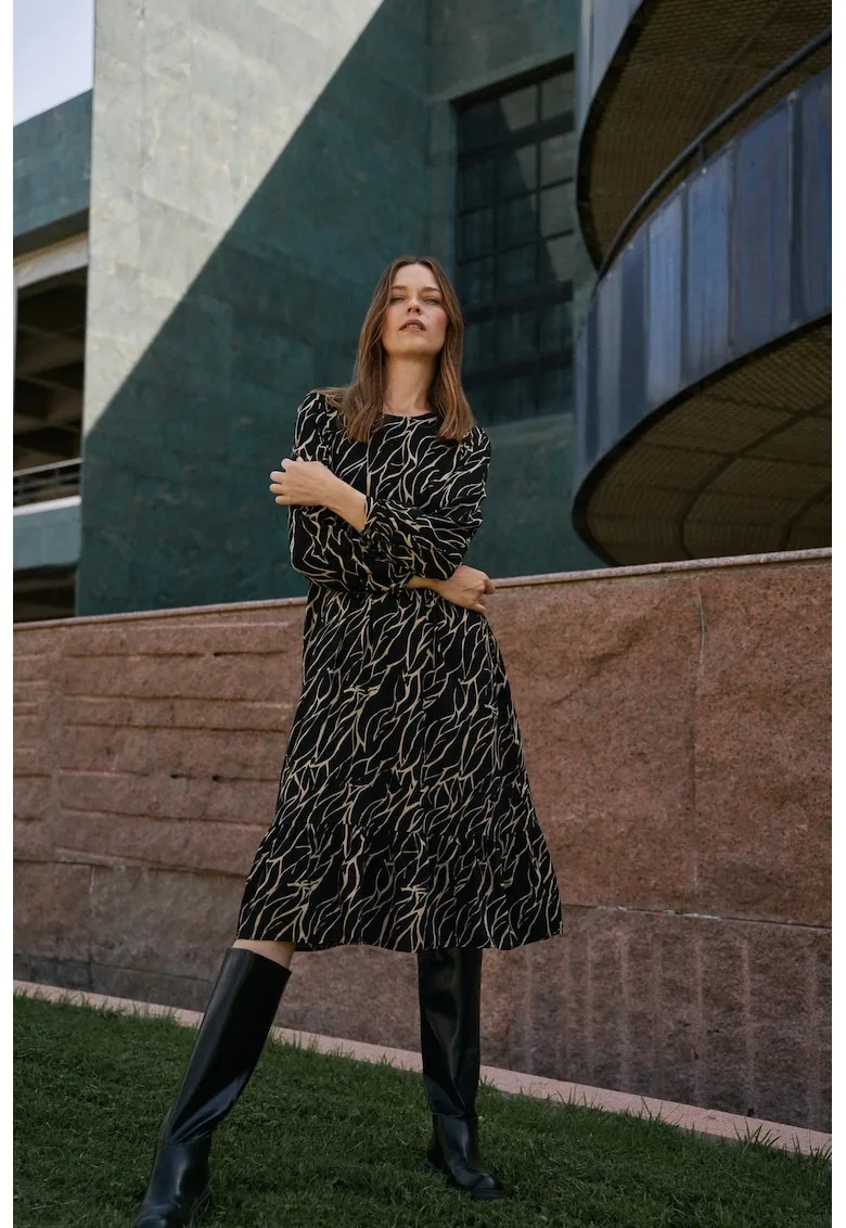 Rochie neagra cu volan