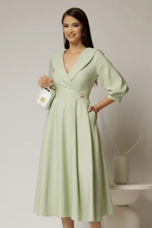 Rochie office de ocazie din stofa verde fistic cu bust petrecut si rever