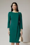 Rochie office din stofa verde cu accesoriu discret