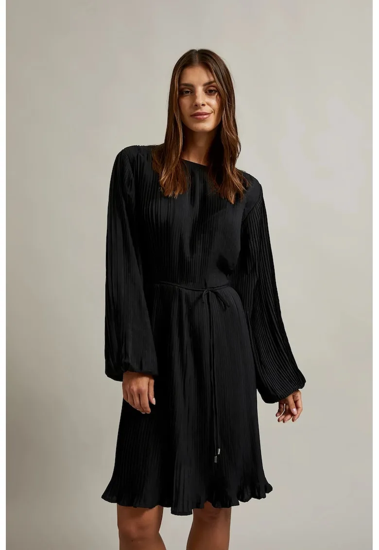 Rochie plisata cu curea neagra