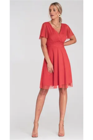 Rochie portocalie - tul - decolteu plic - maneci scurte - evazata - mulata in talie -