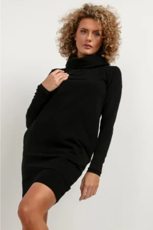 Rochie-pulover cu guler inalt T376 neagra
