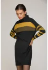 Rochie-pulover cu guler inalt si maneci liliac