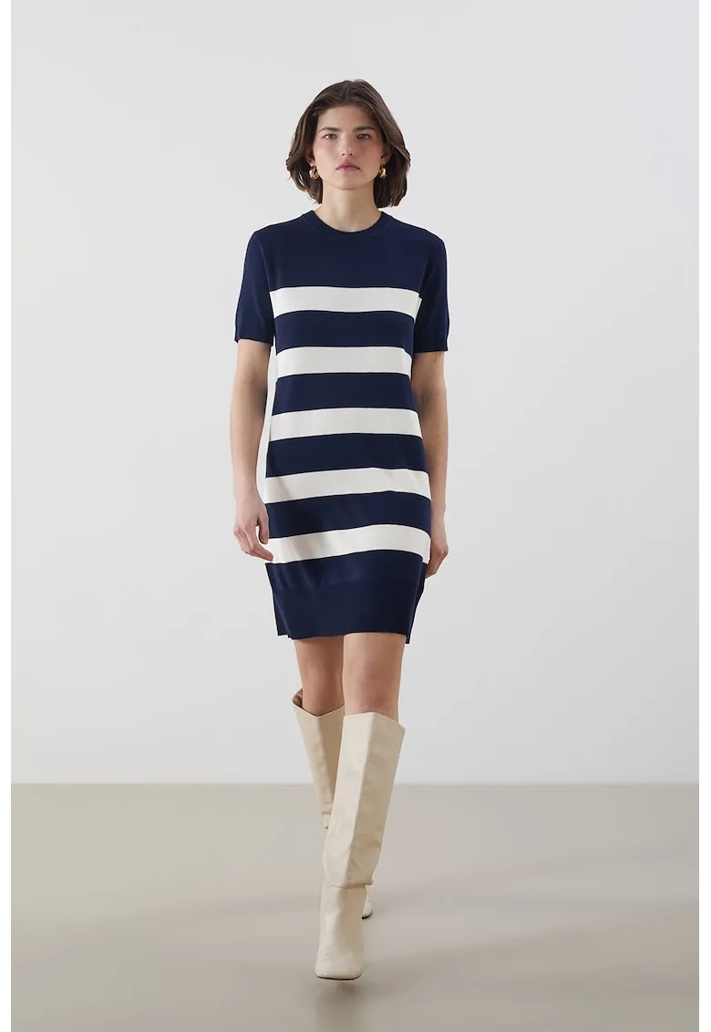 Rochie pulover cu maneci scurte