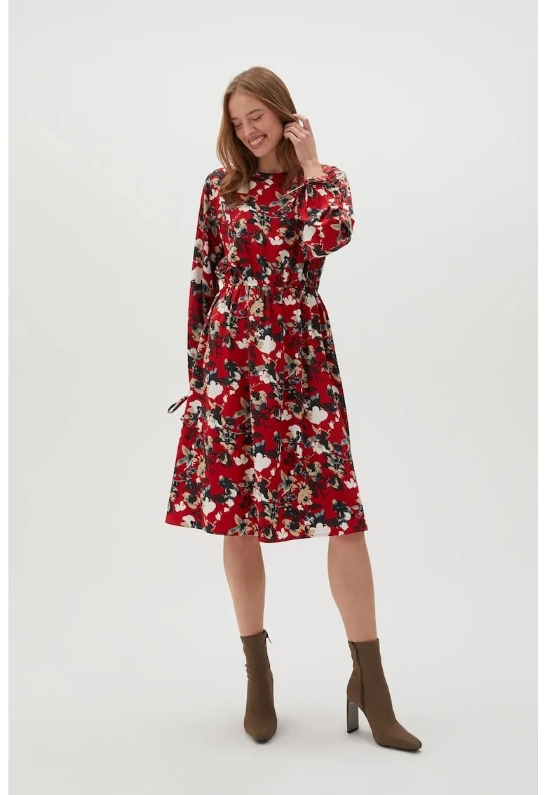 Rochie rosie cu flori si maneci bufante