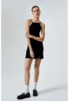 Rochie scurta bodycon cu slit frontal