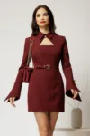 Rochie scurta bordo cu guler tip camasa si accesoriu
