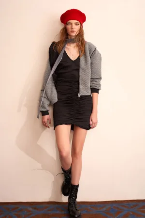 Rochie scurta cambrata cu fronseu